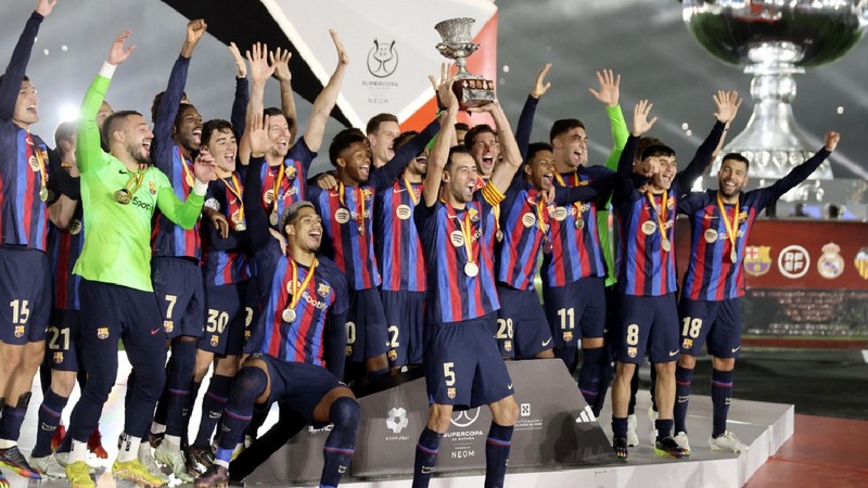 Câu lạc bộ bóng đá Barcelona, gã khổng lồ tìm lại vinh quang 1 Câu lạc bộ bóng đá Barcelona, gã khổng lồ tìm lại vinh quang