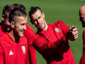 Đội Hình Wales: Câu Chuyện Của Những Con Rồng