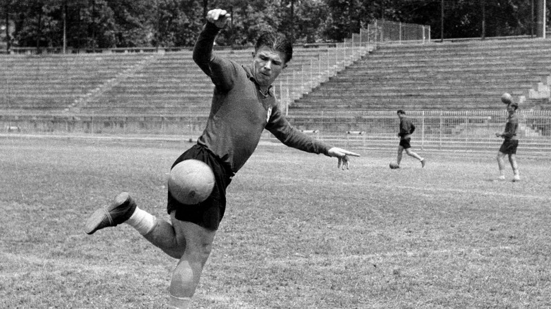 Ferenc Puskas, huyền thoại của Real Madrid cũng từng có được rất nhiều bàn thắng