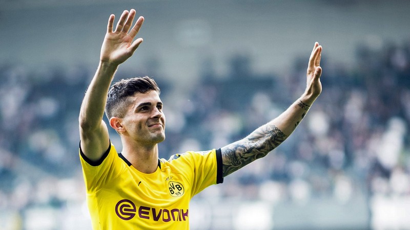 Christian Pulisic cũng giúp cho đội bóng vùng Ruhr thu về số tiền khủng