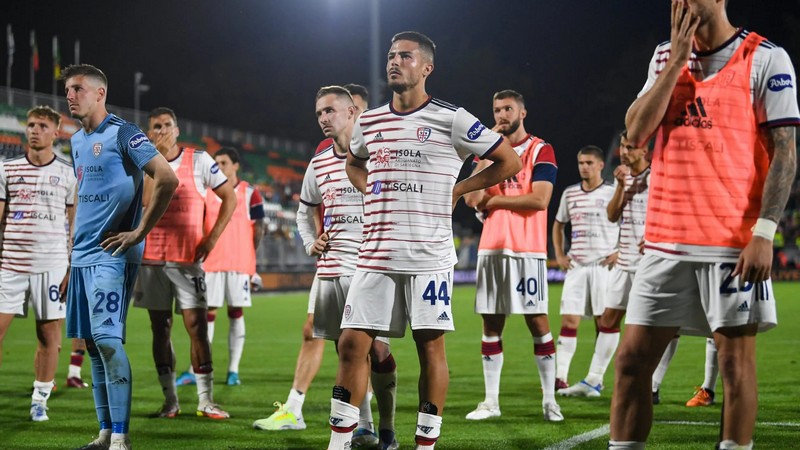 Cagliari là một trong những đội bóng yếu kém nhất