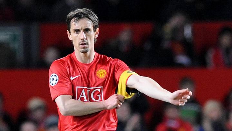 Gary Neville cũng là cái tên hậu vệ MU có phong độ rất ổn định