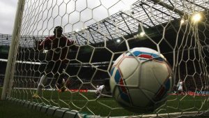 Poker là gì trong bóng đá? Những kỷ lục về poker trong lịch sử đến nay