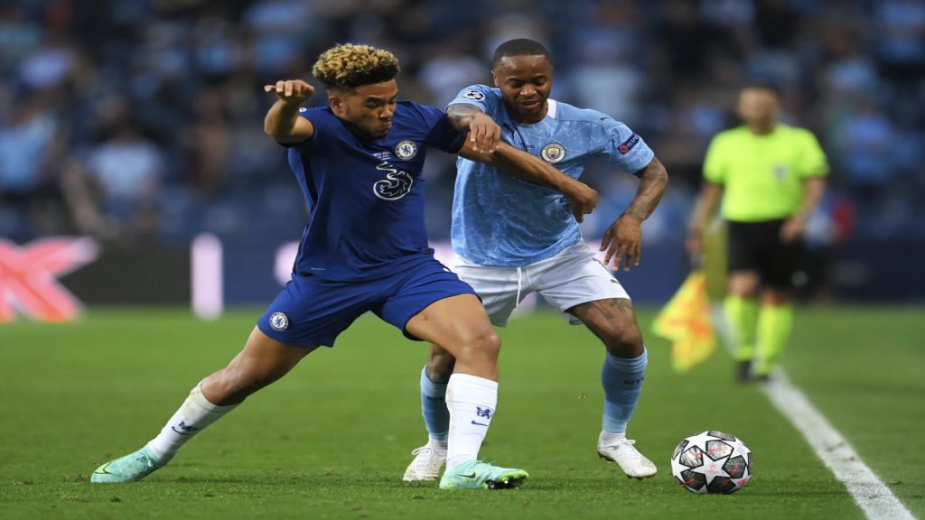 RWB trong bóng đá là gì? Những điểm khác biệt của vị trí RWB