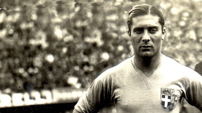 Giuseppe Meazza là tiền đạo Inter Milan được lấy tên để đặt cho sân bóng của câu lạc bộ
