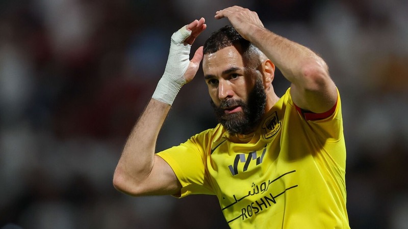 Nhưng hiện tại lại đang không hạnh phúc tại Ả Rập