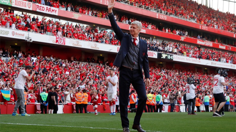 Cả bản sắc cho câu lạc bộ này