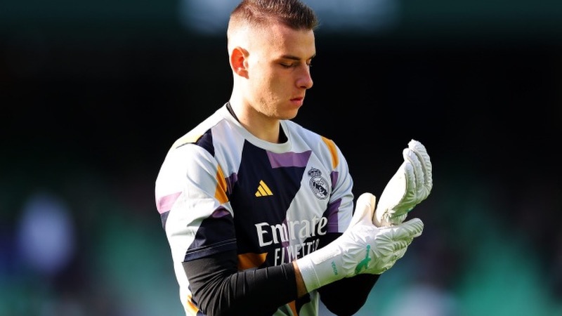 Cũng như chẳng ai biết tương lai của thủ thành này sẽ như nào