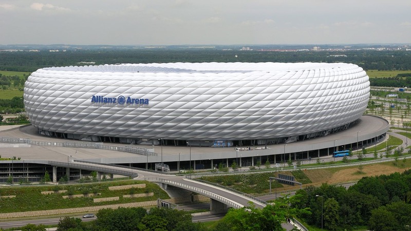 Sân vận động Allianz Arena là sân nhà của Bayern Munich