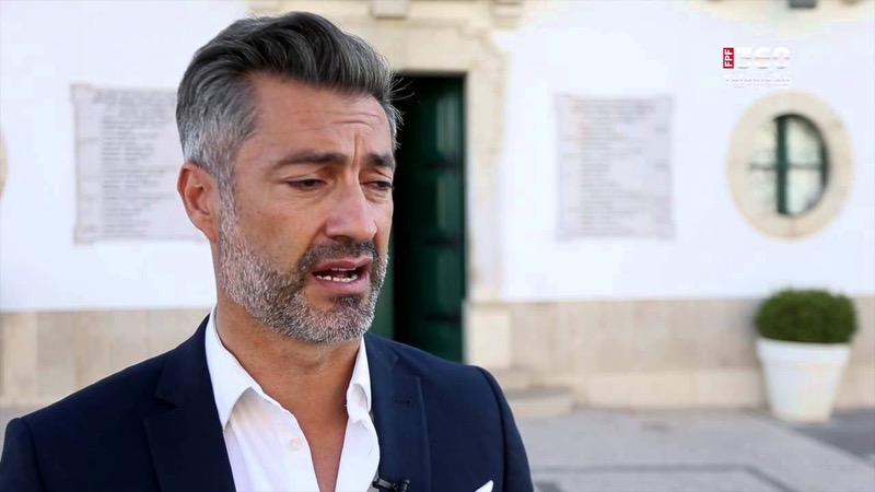 Nhưng ông cũng trải qua đầy sóng gió trong cuộc sống