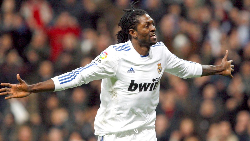 Cầu thủ Emmanuel Adebayor - Kẻ phản bội và sự nghiệp đáng tiếc 1 Cầu thủ Emmanuel Adebayor - Kẻ phản bội và sự nghiệp đáng tiếc