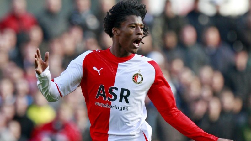 Cầu thủ Georginio Wijnaldum khi mới bắt đầu sự nghiệp của mình