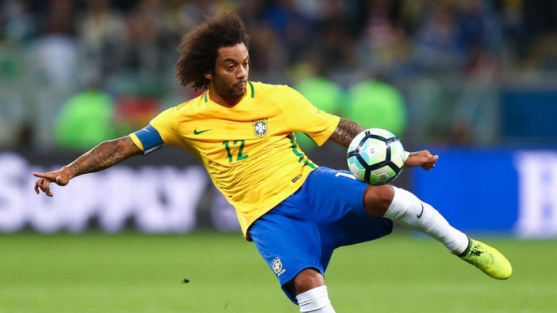 Cũng rất khó khăn để cầu thủ Marcelo Vieira đến với bóng đá