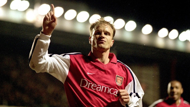 Cầu thủ Dennis Bergkamp - Người Hà Lan không bay vĩ đại của bóng đá 1 Cầu thủ Dennis Bergkamp - Người Hà Lan không bay vĩ đại của bóng đá