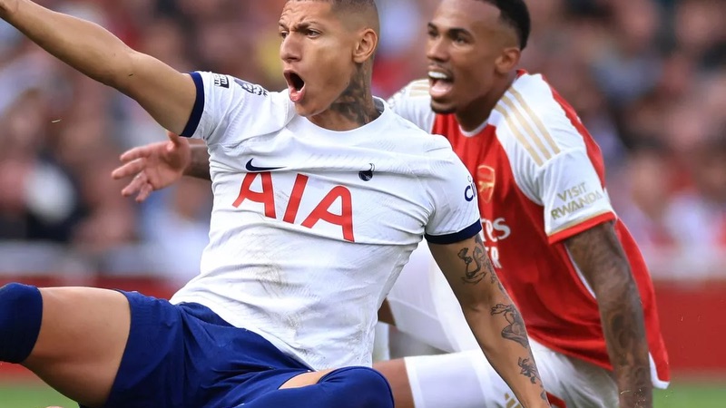 Chính cầu thủ Richarlison đã gây ấn tượng với cá tính đặc biệt của mình