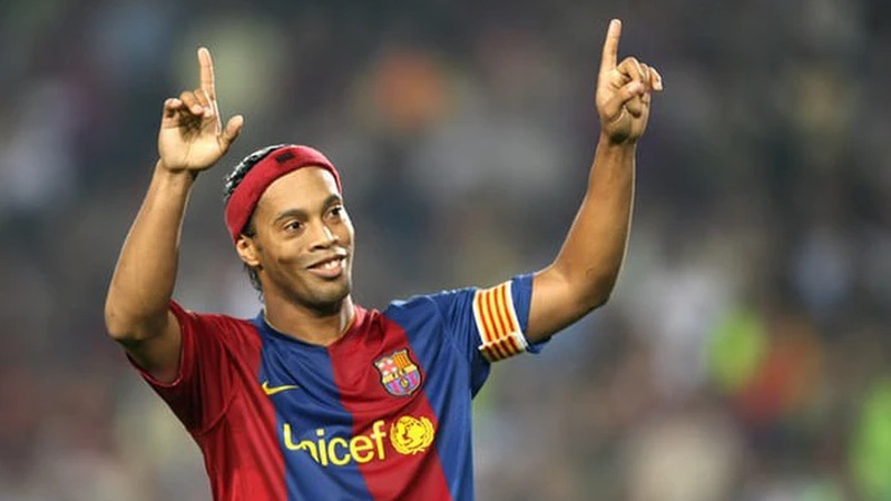 Cầu thủ Ronaldinho - Nhà ảo thuật gia vĩ đại của làng túc cầu 1 Cầu thủ Ronaldinho - Nhà ảo thuật gia vĩ đại của làng túc cầu