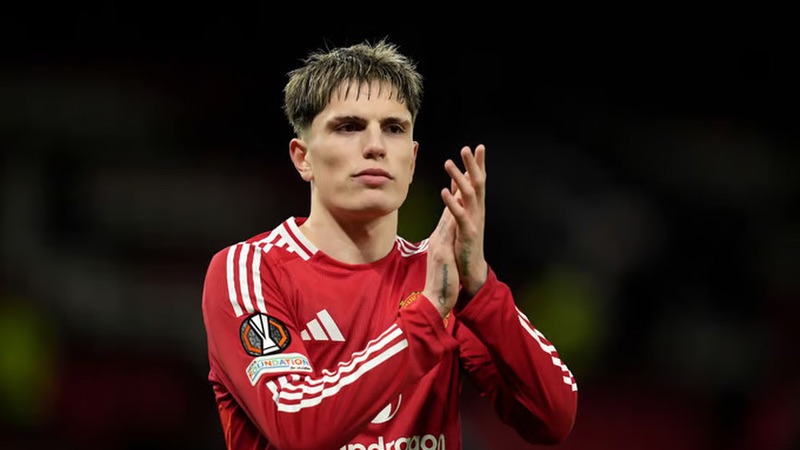 Cầu thủ Alejandro Garnacho - Tỏa sáng và khó khăn lớn đến cùng lúc 1 Cầu thủ Alejandro Garnacho - Tỏa sáng và khó khăn lớn đến cùng lúc