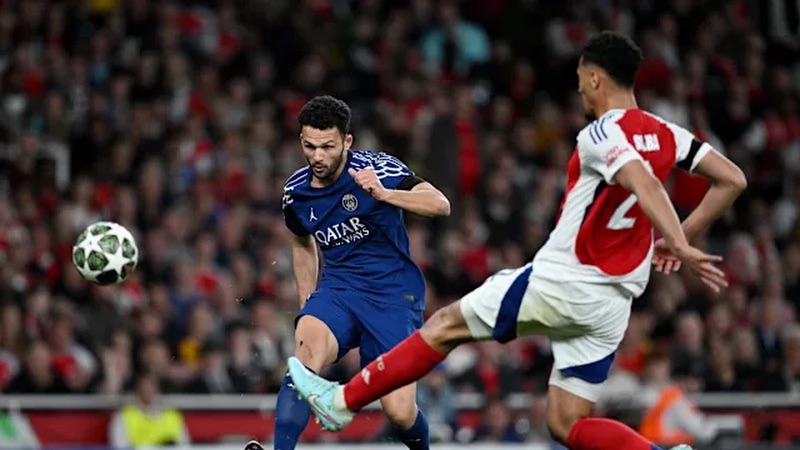 Cái tên này cần phải mạo hiểm ra đi