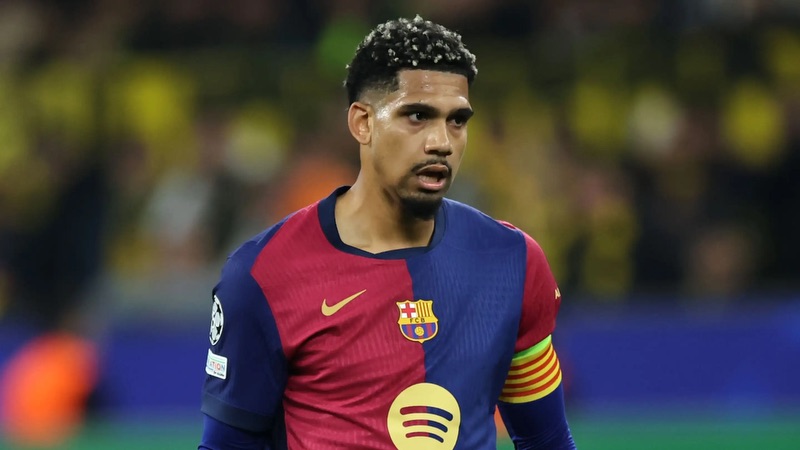 Cầu thủ Ronald Araujo - Từ thủ lĩnh đến cái tên phải rời Barca 1 Cầu thủ Ronald Araujo - Từ thủ lĩnh đến cái tên phải rời Barca